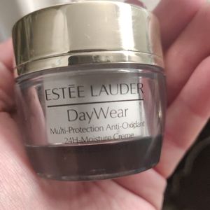 Estee lauder day wear